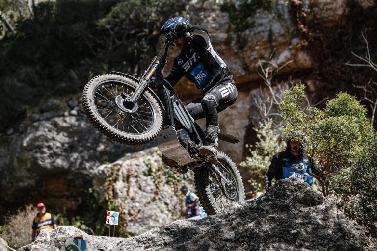 cofrelec-sponsor-gael-chatagno-moto-electrique